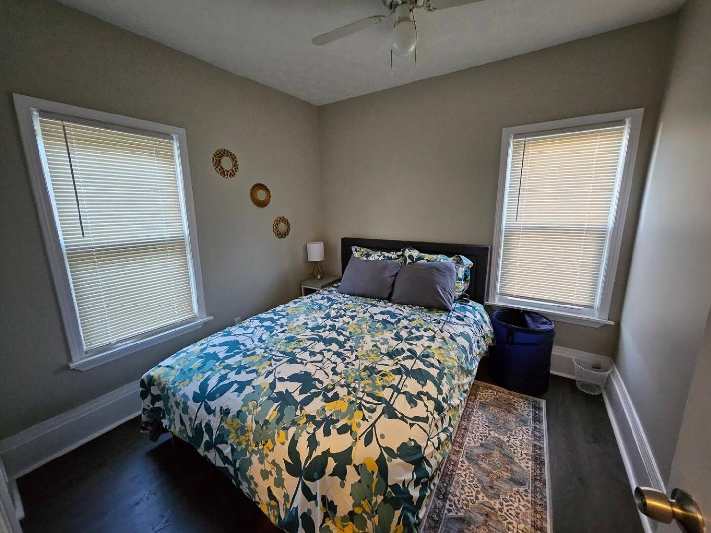 Elegant 4 Bedroom @Cleveland Clinic Area Екстер'єр фото